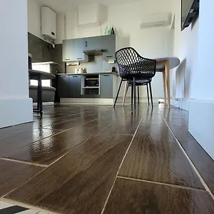Appartement La Loge De Madame Soleil, Orange (Vaucluse)